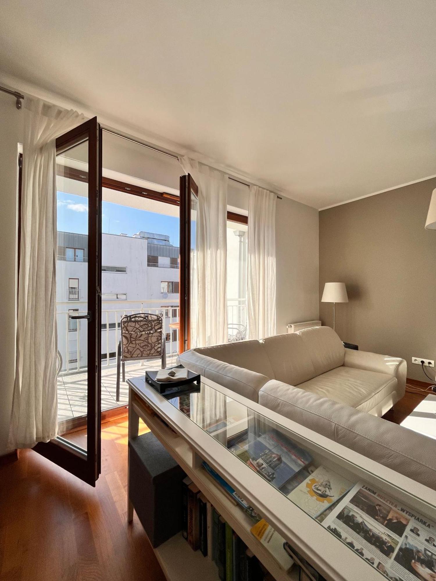 Mercury Two-Bedroom Apartment & Parking Свиноуйсьце Экстерьер фото