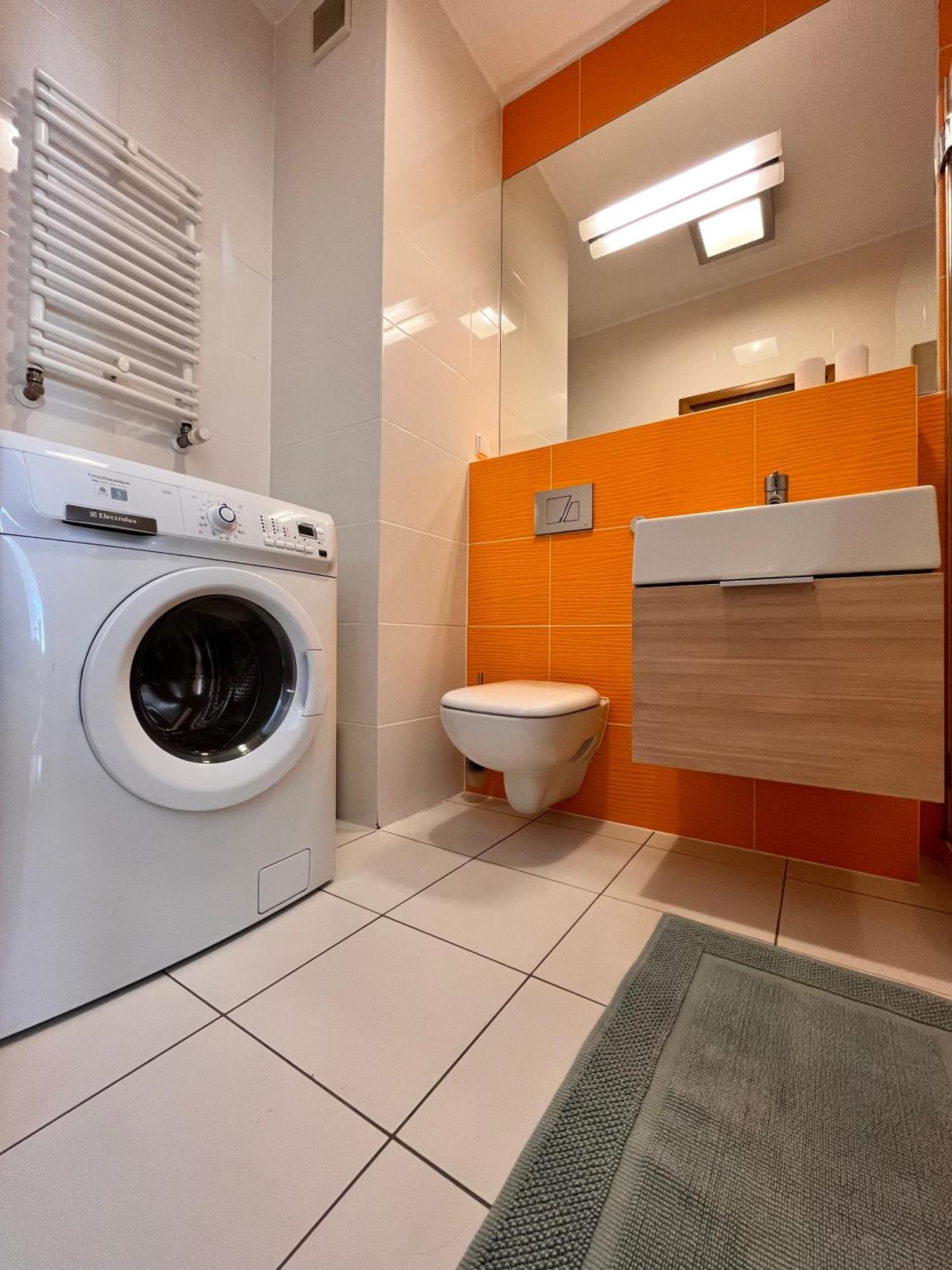 Mercury Two-Bedroom Apartment & Parking Свиноуйсьце Экстерьер фото