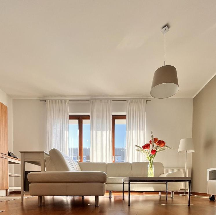 Mercury Two-Bedroom Apartment & Parking Свиноуйсьце Экстерьер фото