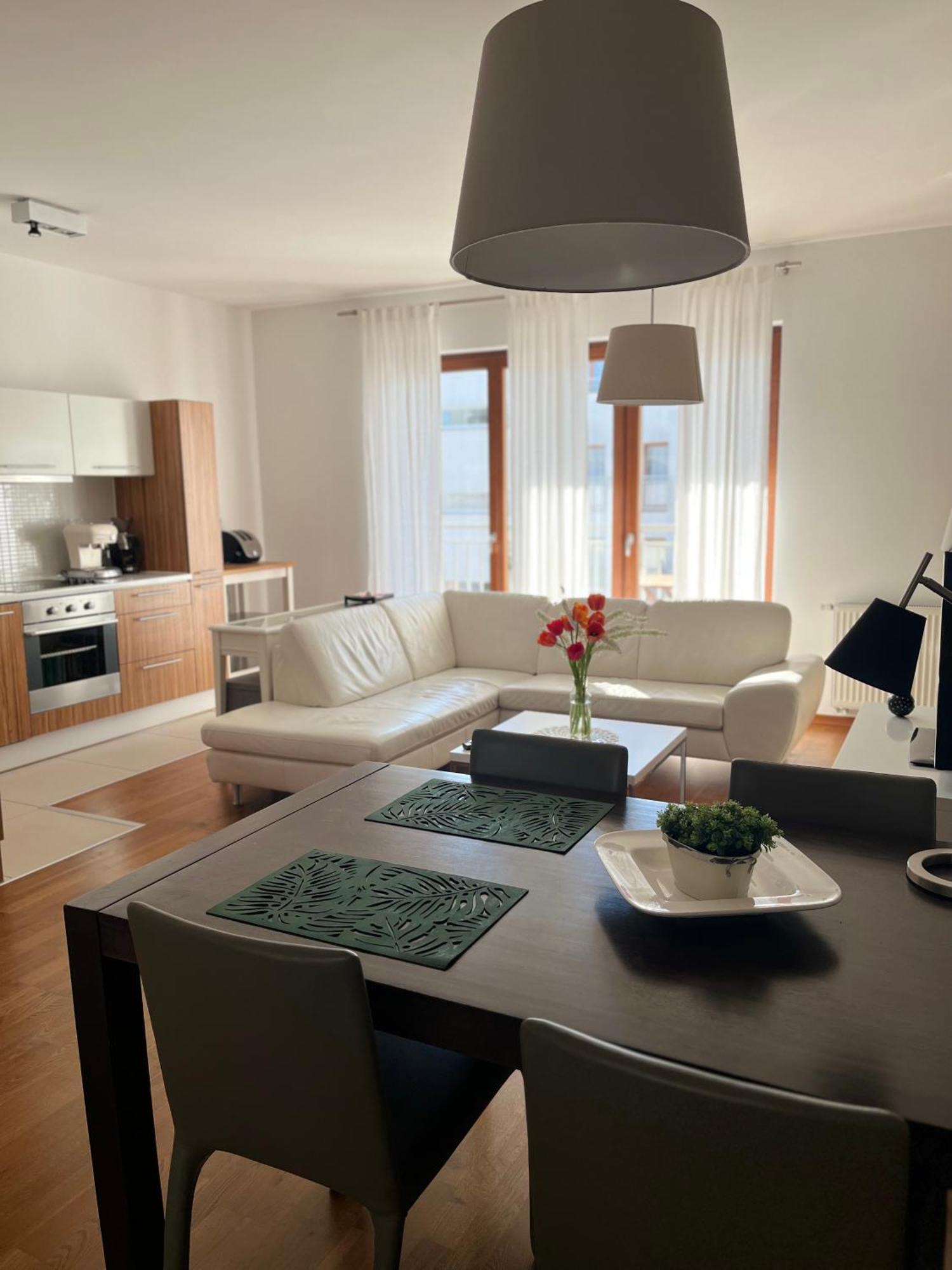 Mercury Two-Bedroom Apartment & Parking Свиноуйсьце Экстерьер фото